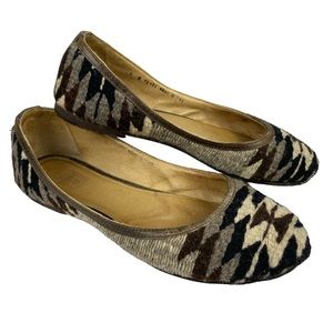 FRYE Carson Wool Navajo Ballet Flats 8
